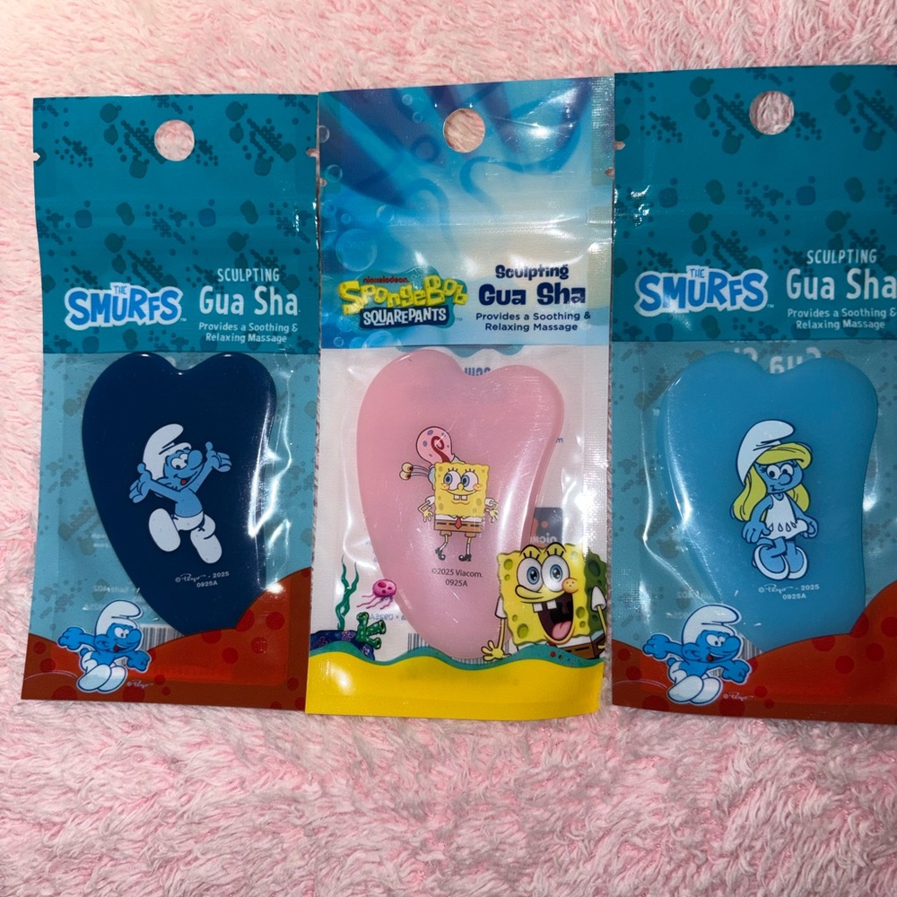 The Smurfs and SpongeBob Sculpting Gua Sha Set - Blue, Pink